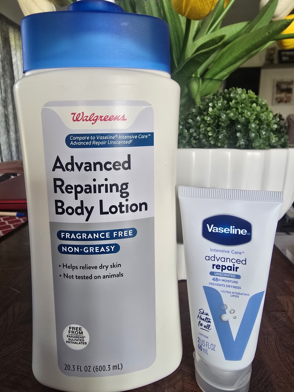 Walgreens Advanced Repairing Body Lotion — White & Blue